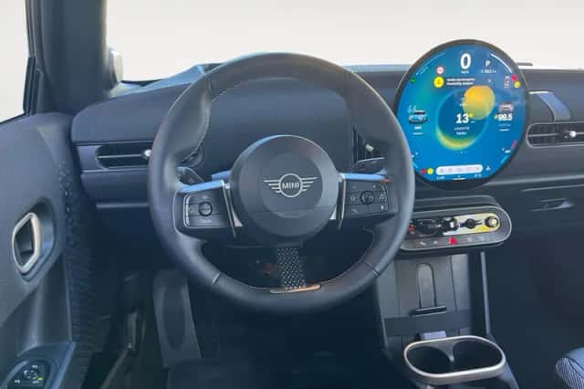 MINI Cooper (2025) thumbnail 17