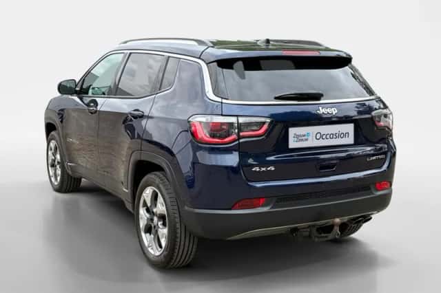 Jeep Compass (2017) thumbnail 12