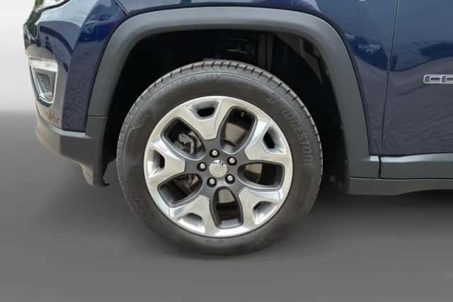 Jeep Compass (2017) thumbnail 15
