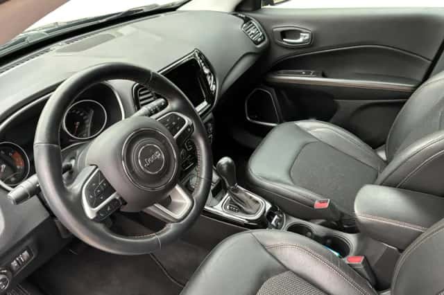 Jeep Compass (2017) thumbnail 16