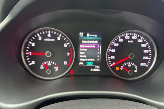 Kia Stonic (2021) thumbnail 20