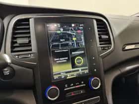 Renault Mégane (2019) thumbnail 22