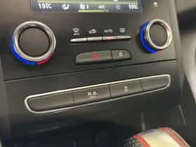 Renault Mégane (2019) thumbnail 31