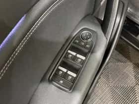Renault Captur (2023) thumbnail 13