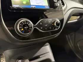 Renault Captur (2019) thumbnail 22