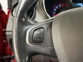 Renault Captur (2019) thumbnail 31