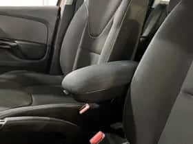 Renault Clio (2014) thumbnail 27