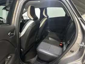 Renault Captur (2023) thumbnail 14
