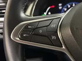Renault Captur (2023) thumbnail 25