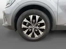 Renault Captur (2023) thumbnail 10