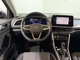 Volkswagen T-Roc (2024) thumbnail 11