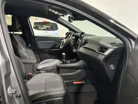 Renault Captur (2024) thumbnail 16