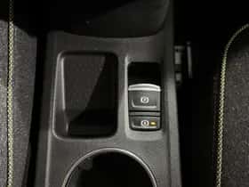 Renault Captur (2024) thumbnail 32