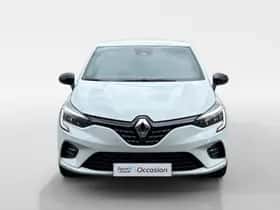 Renault Clio (2022) thumbnail 2