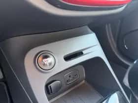 Renault Captur (2017) thumbnail 31