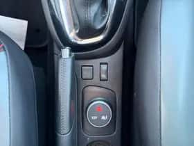 Renault Captur (2017) thumbnail 33
