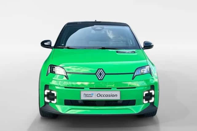 Renault 5 (2024) thumbnail 2