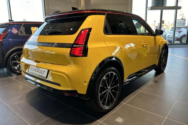 Renault 5 (2026) thumbnail 6
