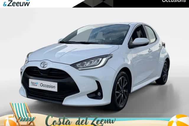 Toyota Yaris (2024) thumbnail 1