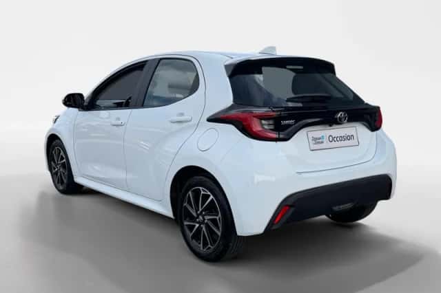 Toyota Yaris (2024) thumbnail 6