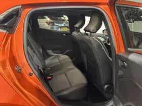 Renault Clio (2023) thumbnail 17