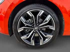 Renault Clio (2023) thumbnail 10