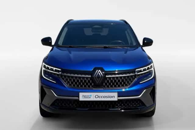 Renault Austral (2022) thumbnail 2