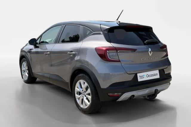 Renault Captur (2021) thumbnail 6