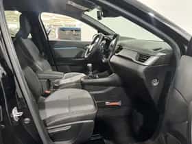 Renault Captur (2024) thumbnail 17