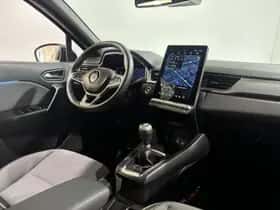 Renault Captur (2024) thumbnail 19