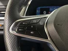 Renault Captur (2024) thumbnail 25