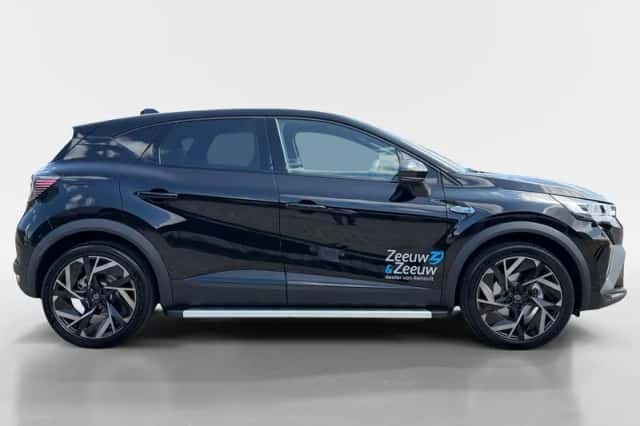 Renault Captur (2025) thumbnail 4