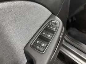 Renault Clio (2025) thumbnail 16