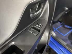 Toyota Yaris (2019) thumbnail 12