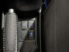 Toyota Yaris (2019) thumbnail 31