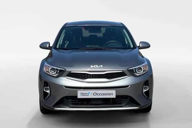 Kia Stonic (2024) thumbnail 2