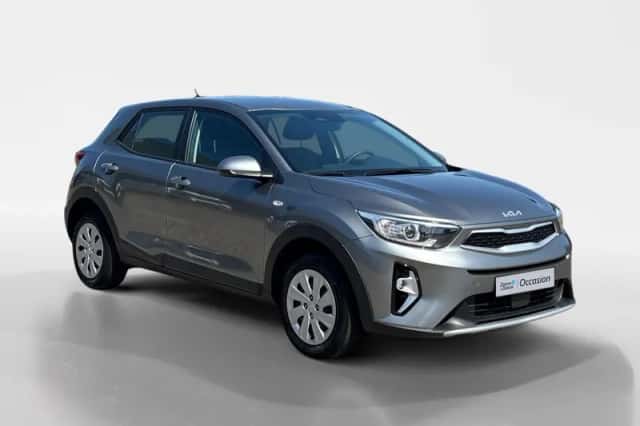 Kia Stonic (2024) thumbnail 3