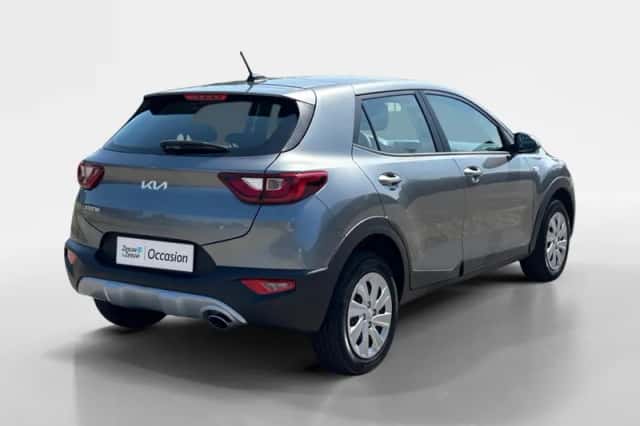 Kia Stonic (2024) thumbnail 5