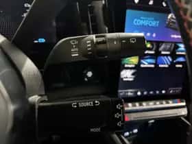 Renault Austral (2022) thumbnail 28