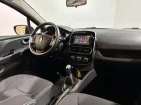 Renault Clio (2017) thumbnail 17