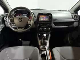 Renault Clio (2017) thumbnail 18