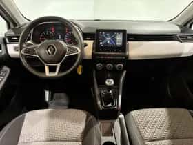 Renault Clio (2023) thumbnail 17