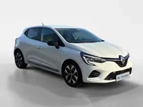 Renault Clio (2023) thumbnail 3