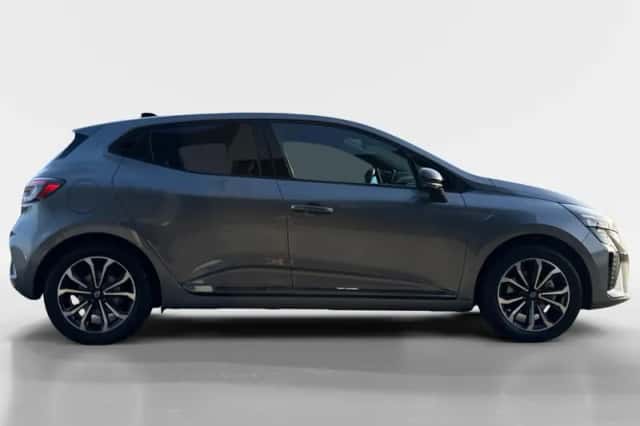 Renault Clio (2025) thumbnail 4