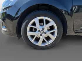 Renault Clio (2019) thumbnail 30