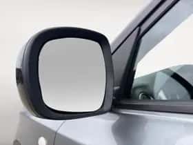 Suzuki Vitara (2022) thumbnail 11