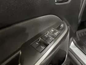 Suzuki Vitara (2022) thumbnail 14