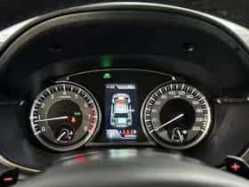 Suzuki Vitara (2022) thumbnail 23
