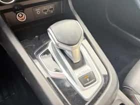 Renault Arkana (2022) thumbnail 24