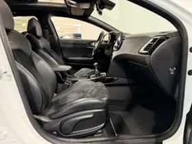 Kia Proceed (2022) thumbnail 17